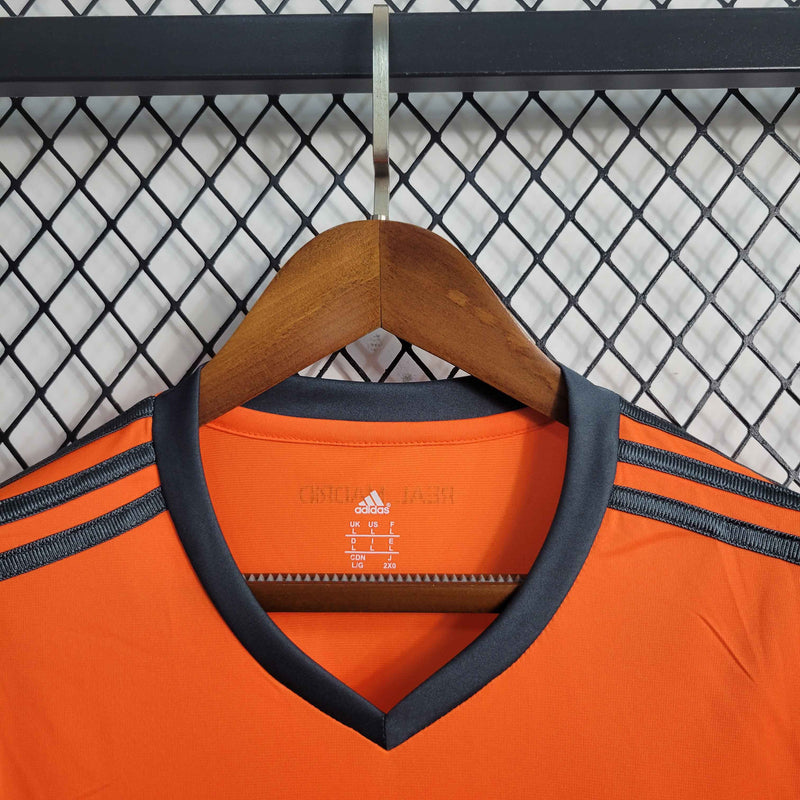 Camisa Manga Longa Real Madrid Away 2013/14 - Adidas Retrô Masculina - Laranja/Preta