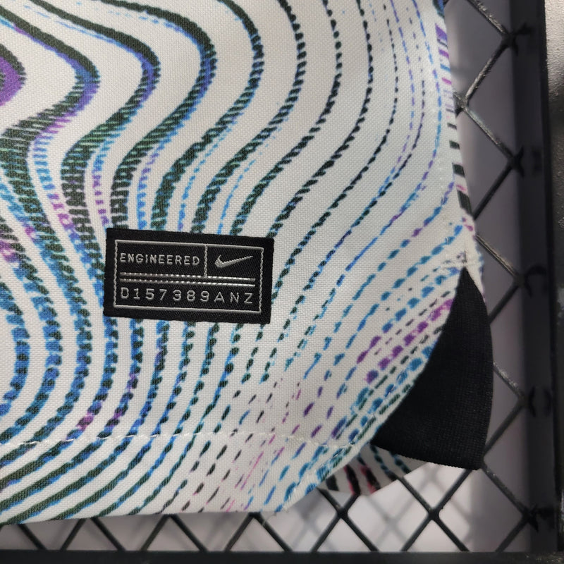 Camisa Liverpool Away 2022/23 - Nike Torcedor Masculina - Branca/Preta