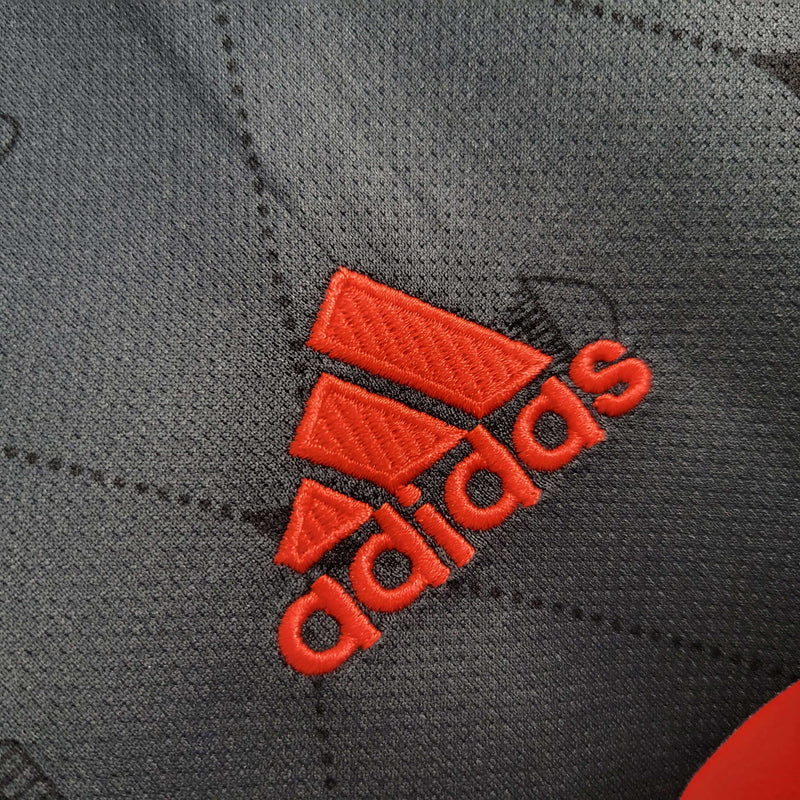 Camisa Bayern de Munique III 2022/23 - Adidas Torcedor Masculina - Preta/Vermelha