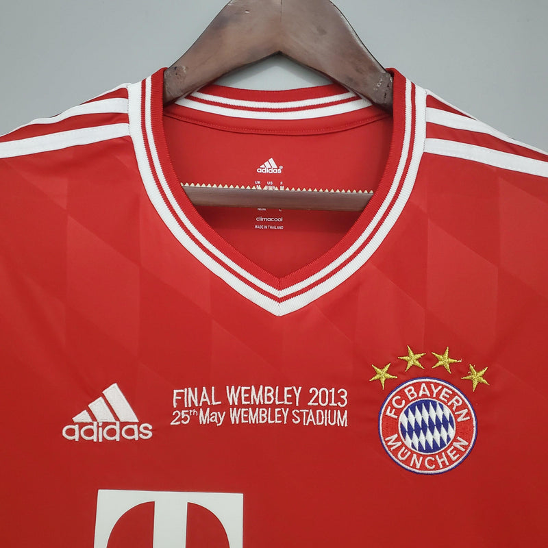 Camisa Bayern de Munique Home 2013/14 - Champions League - Adidas Retrô Masculina - Vermelha/Branca