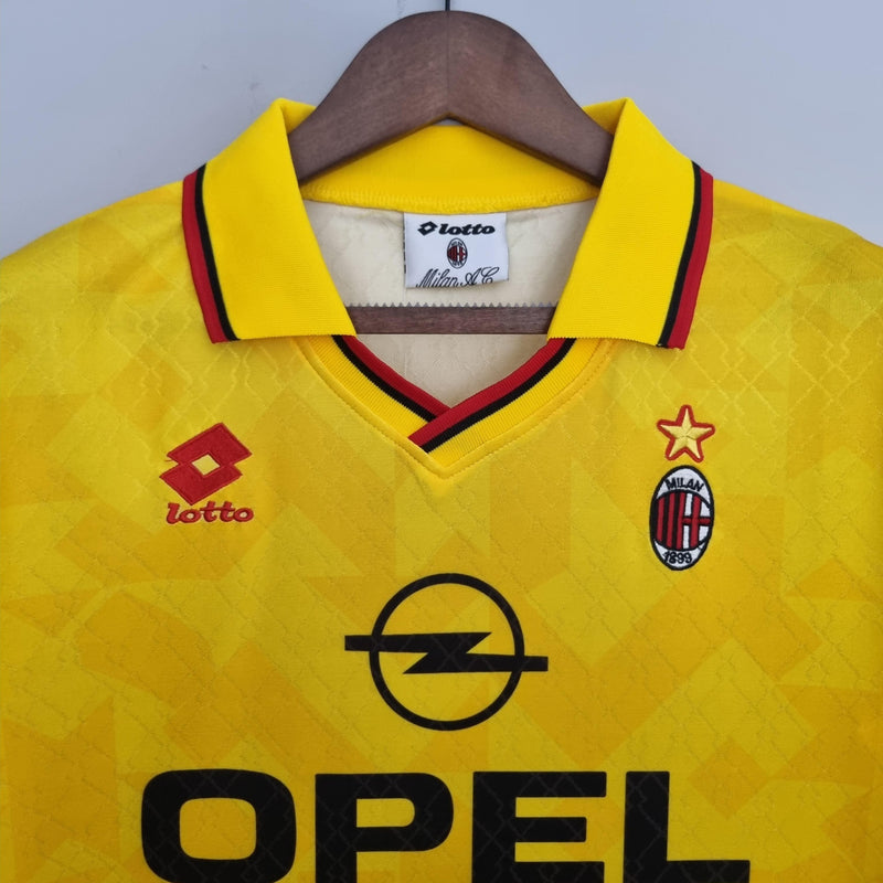 Camisa Milan Away 1995/96 - Lotto Retrô Masculina - Amarela/Preta