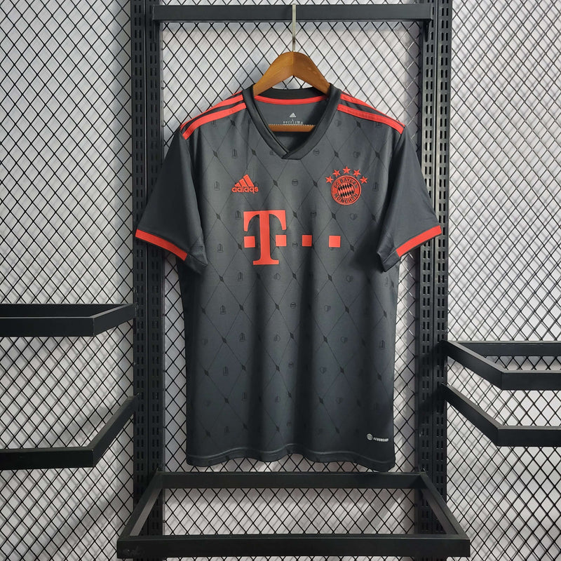 Camisa Bayern de Munique III 2022/23 - Adidas Torcedor Masculina - Preta/Vermelha